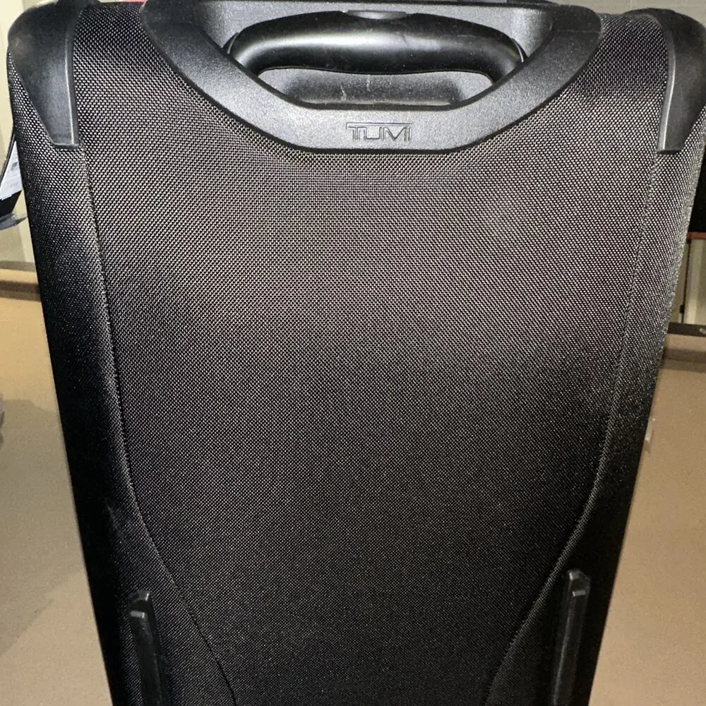 Tumi Merge Exclusive International Front Lid 4 Wheeled Carry-On 22